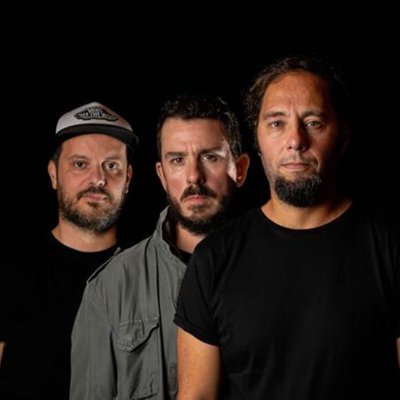 Pearl Band, tributo a The Pearl Jam en Louie Louie Live Estepona